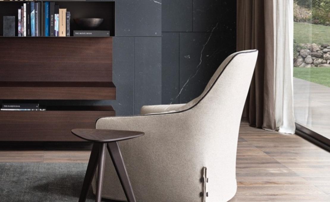 Кресло от фабрики Poliform модель Santa Monica Lounge Arm 