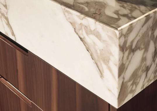 Кухни от фабрики Poliform модель Phoenix Kitchen