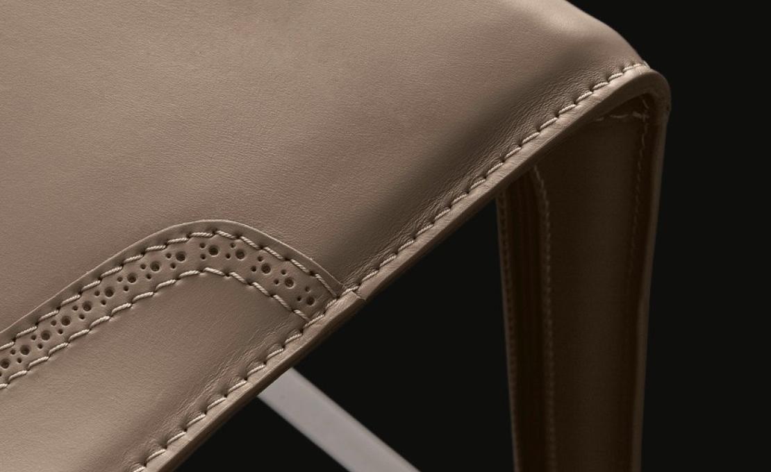 Барный стул от фабрики Poliform модель Seattle  Poliform 