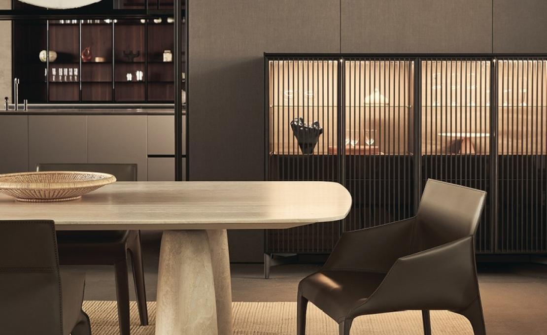 Стул от фабрики Poliform модель Seattle  With Armrests 