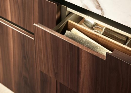 Кухни от фабрики Poliform модель Phoenix Kitchen