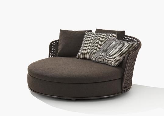 Уличный диван Poliform SOORI DAY LOUNGE image 1