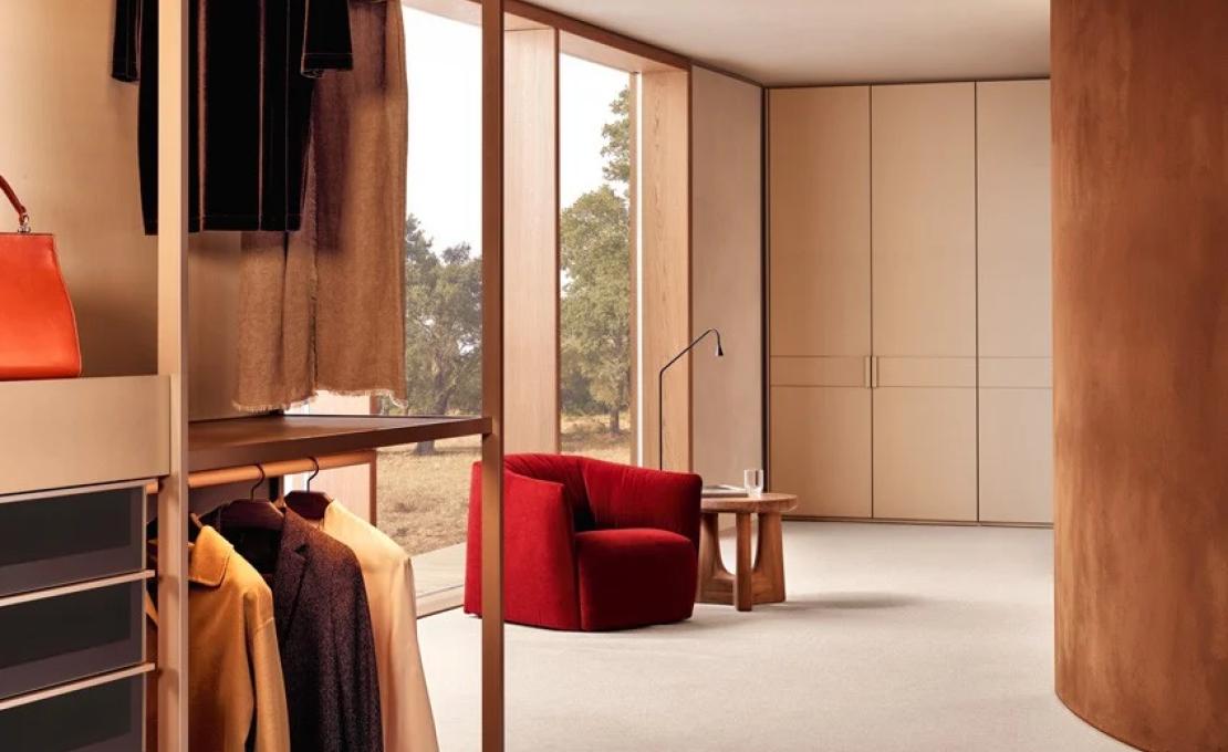 Кресло от фабрики Poliform модель Santa Monica Arm