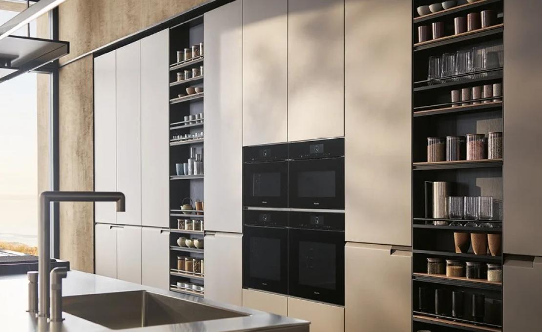 Кухни от фабрики Poliform модель Shape Kitchen