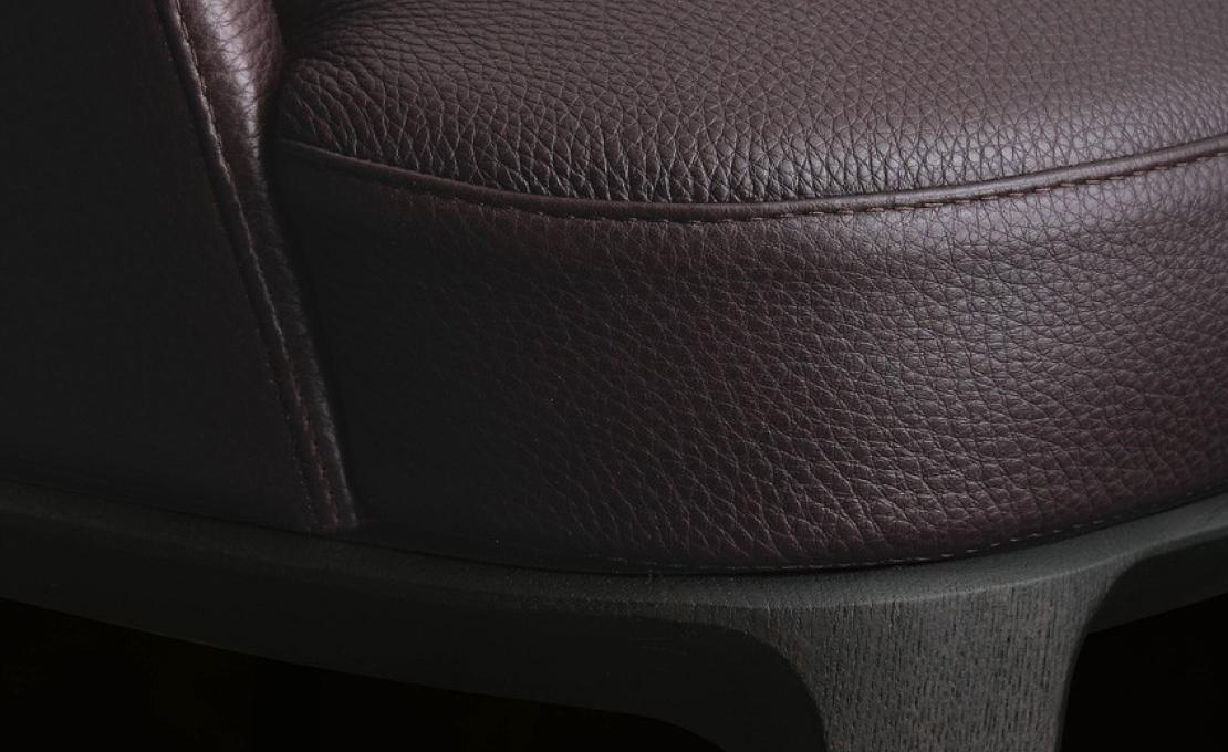 Стул от фабрики Poliform модель Sophie 