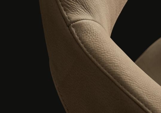 Стул от фабрики Poliform модель Sophie Lite 