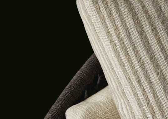 Уличный диван от фабрики Poliform модель SOORI DAY LOUNGE