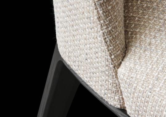 Стул от фабрики Poliform модель Sophie 