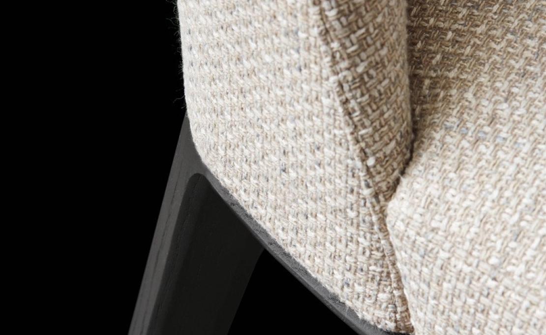 Стул от фабрики Poliform модель Sophie 