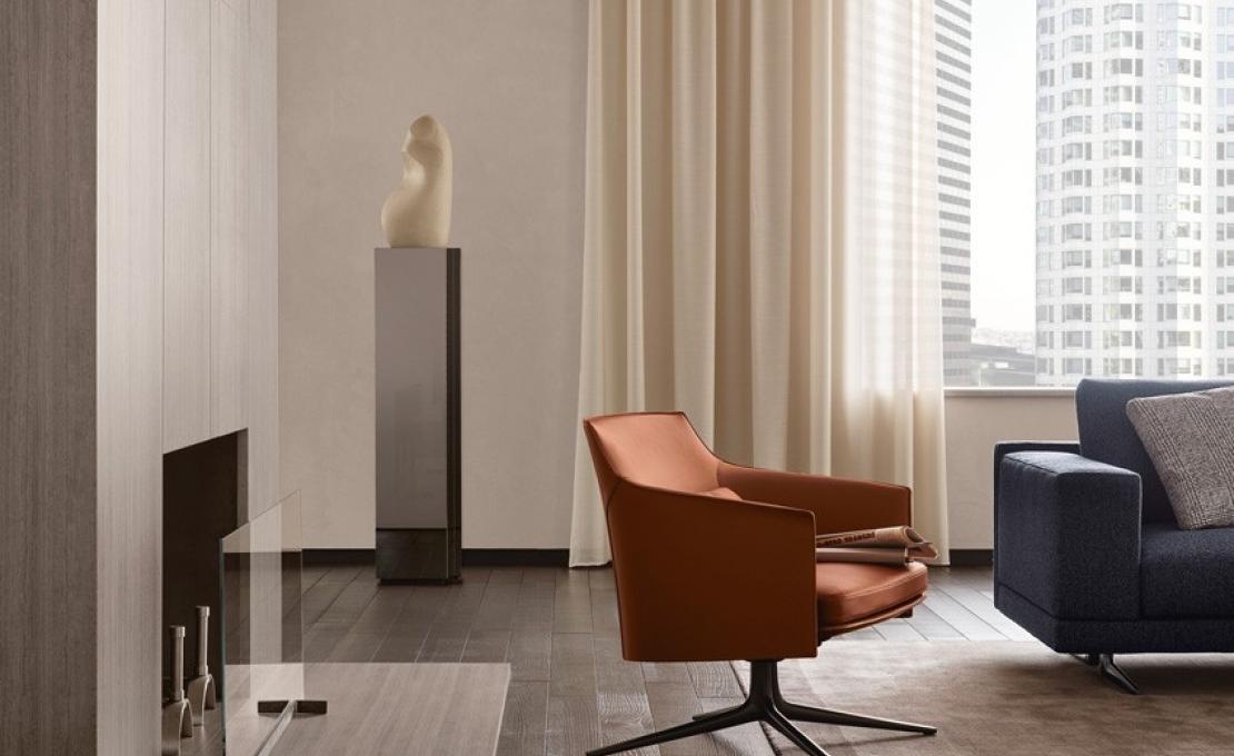 Кресло от фабрики Poliform модель Stanford Arm