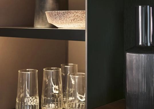 Кухни от фабрики Poliform модель Shape Kitchen