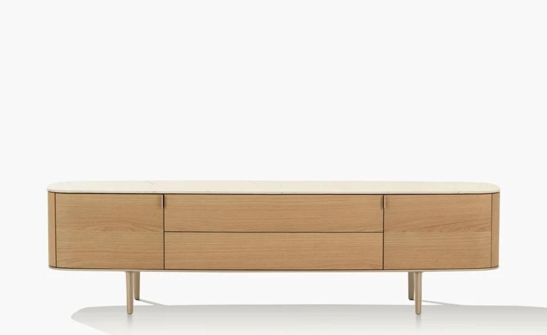 Сервант от фабрики Poliform модель Symphony Sideboard