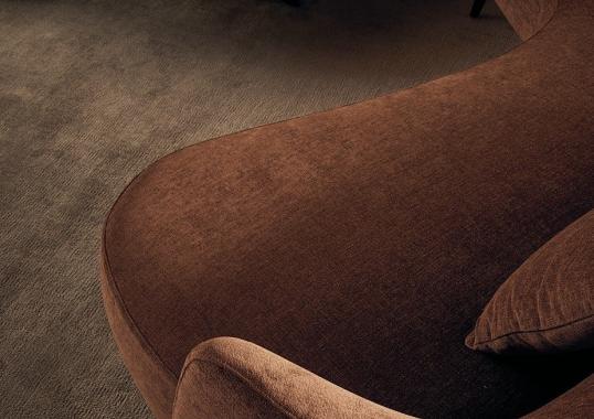 Диван от фабрики Poliform модель SUNDAY SOFA