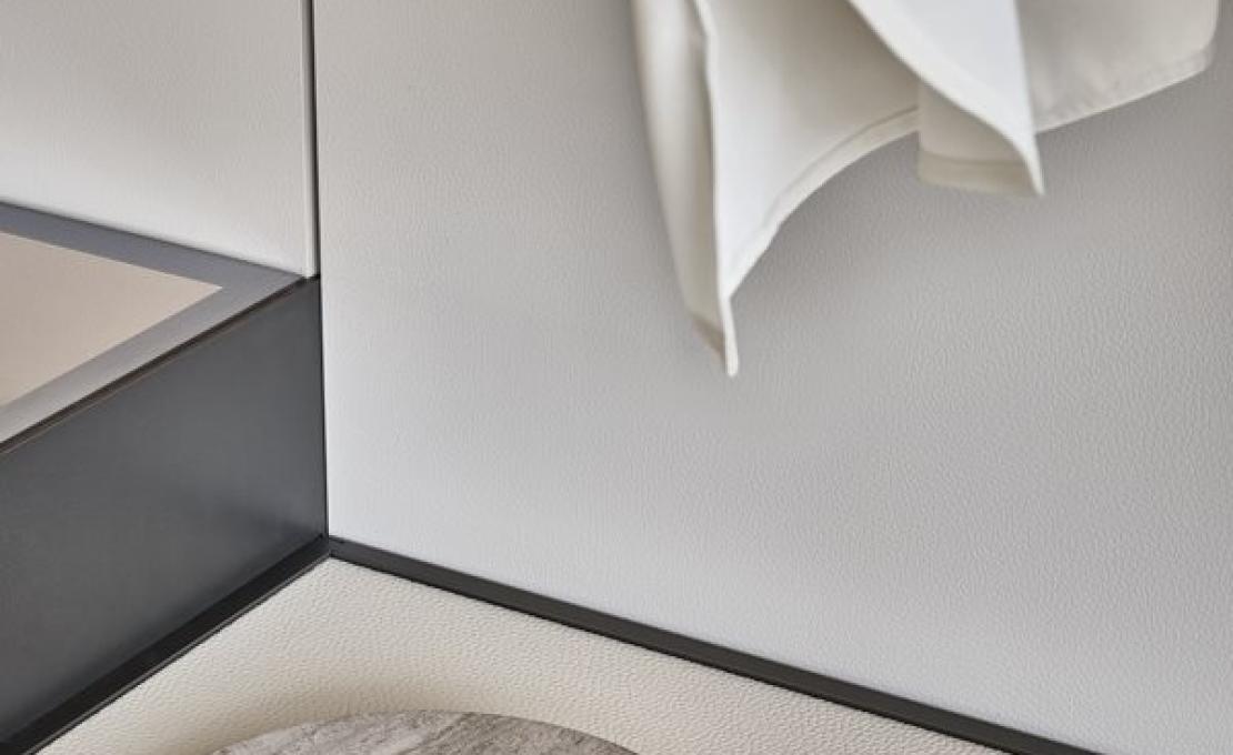 Шкафы от фабрики Poliform модель Ubik Walk-in Closet