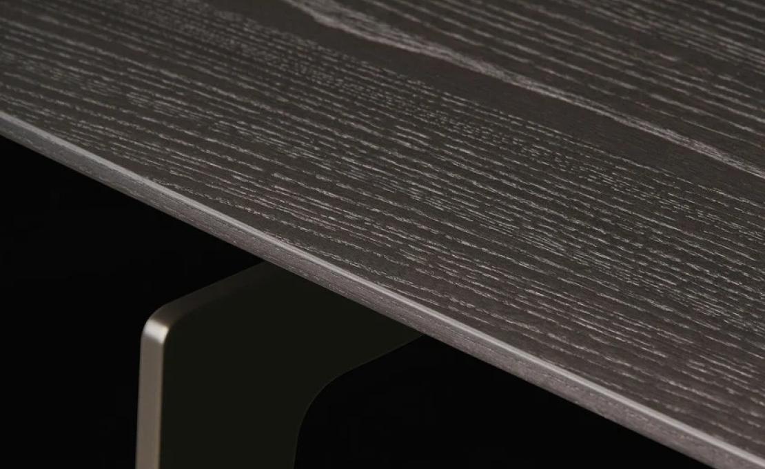 Журнальный столик от фабрики Poliform модель Tribeca  