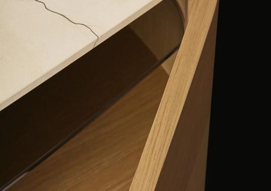 Сервант от фабрики Poliform модель Symphony Sideboard