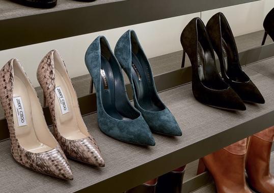 Шкафы от фабрики Poliform модель Ubik Walk-in Closet