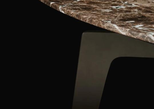 Журнальный столик от фабрики Poliform модель Tribeca  