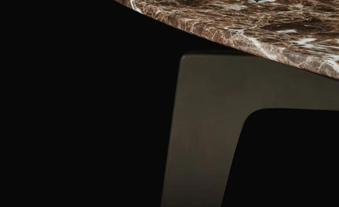 Журнальный столик от фабрики Poliform модель Tribeca  