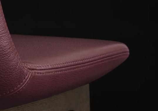 Барный стул от фабрики Poliform модель Ventura 