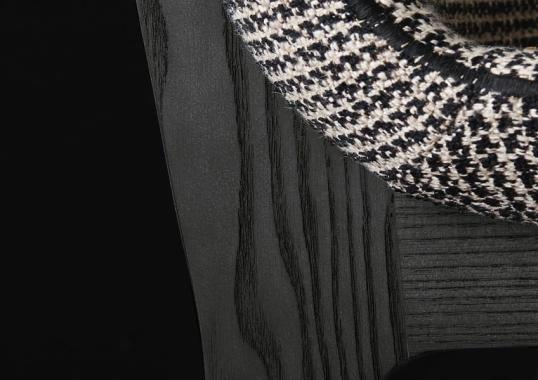 Барный стул от фабрики Poliform модель Ventura 