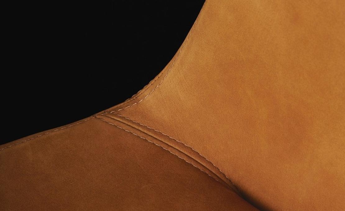 Стул от фабрики Poliform модель Ventura  