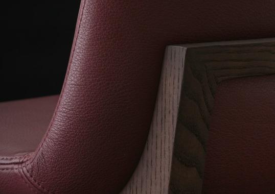 Барный стул от фабрики Poliform модель Ventura 