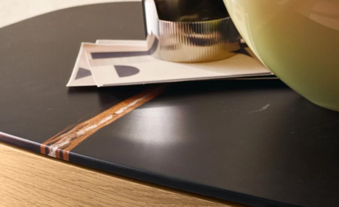 Сервант от фабрики Poliform модель Symphony Sideboard