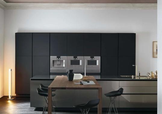 Кухни от фабрики Poliform модель Twelve Kitchen