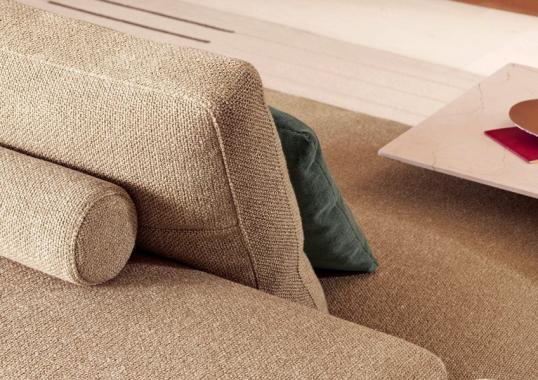 Диван от фабрики Poliform модель Westside Sofa 