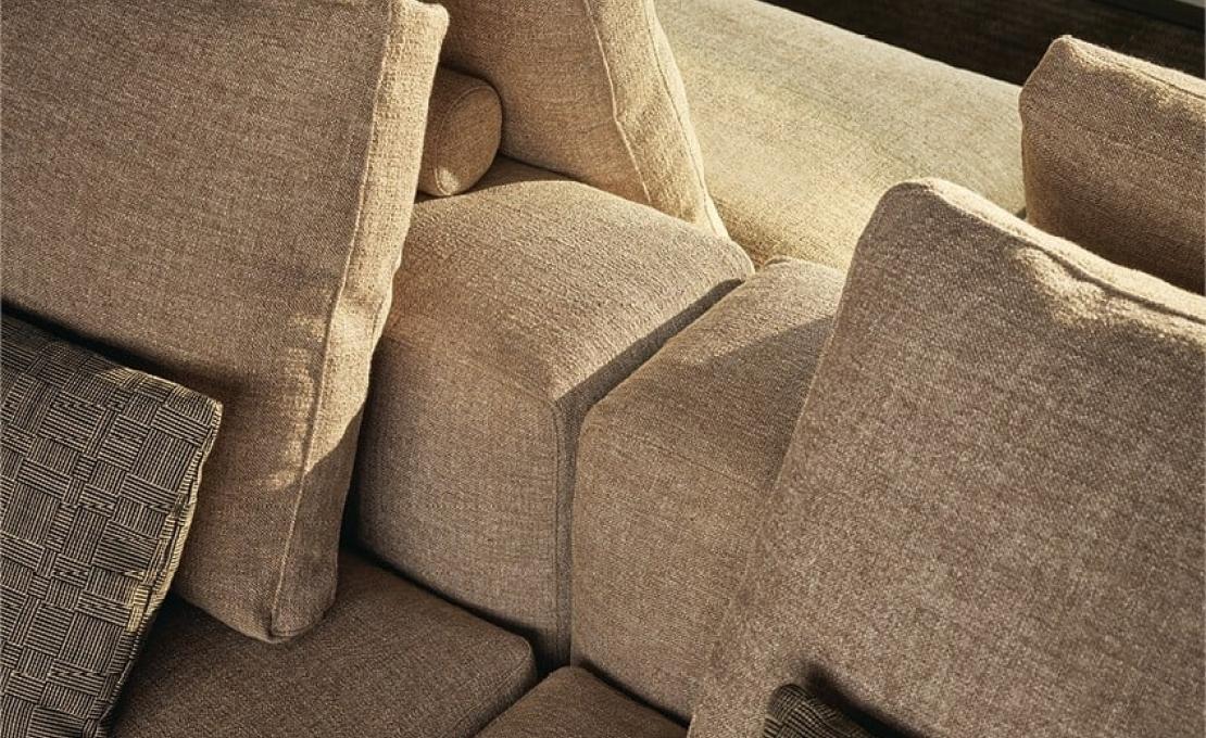 Диван от фабрики Poliform модель WESTSIDE SOFT SOFA
