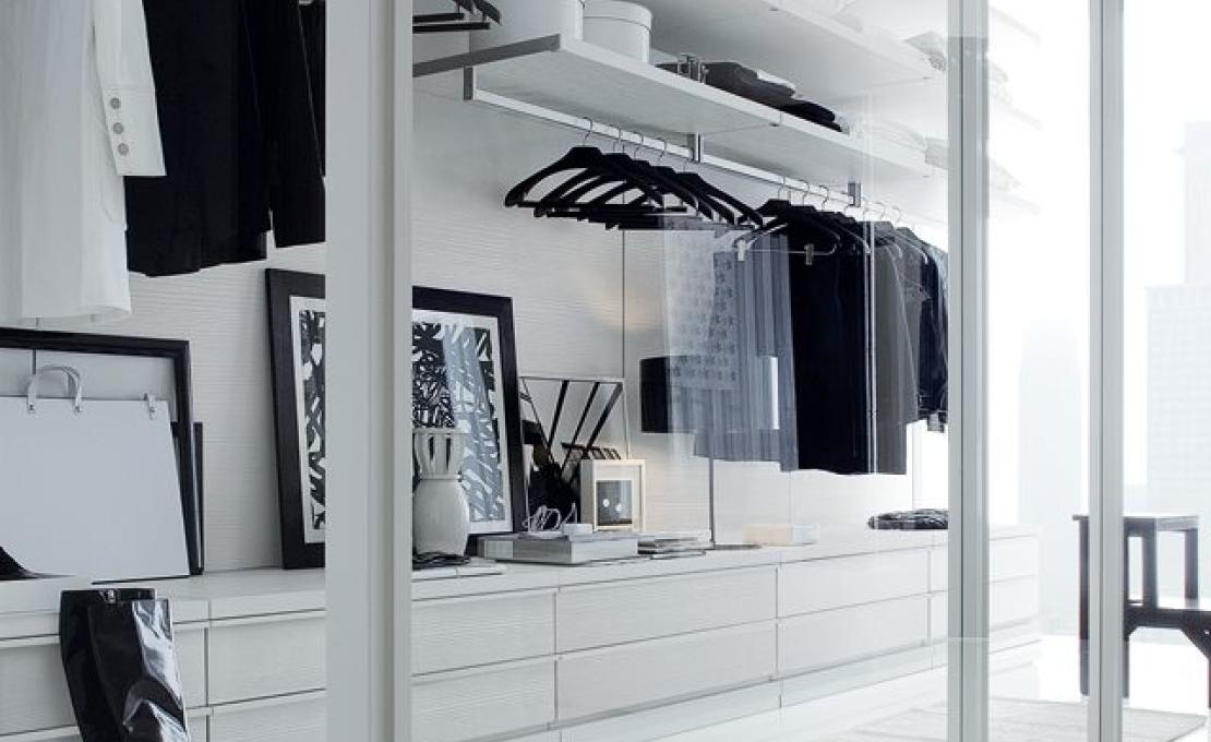 Шкафы от фабрики Poliform модель Ubik Walk-in Closet