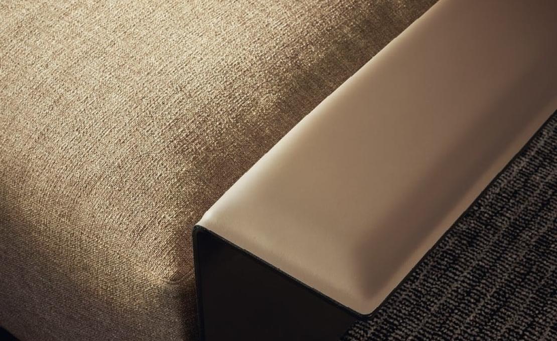 Диван от фабрики Poliform модель WESTSIDE SOFT SOFA