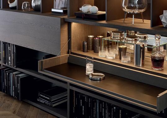 Стеллаж для книг от фабрики Poliform модель Wall System Poliform 