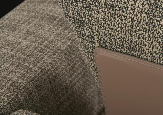 Диван от фабрики Poliform модель Westside Sofa 