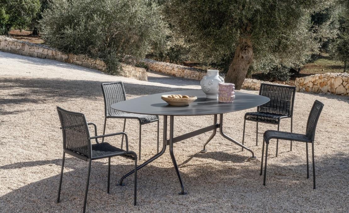 Уличное кресло от фабрики Potocco модель 688/PXXL