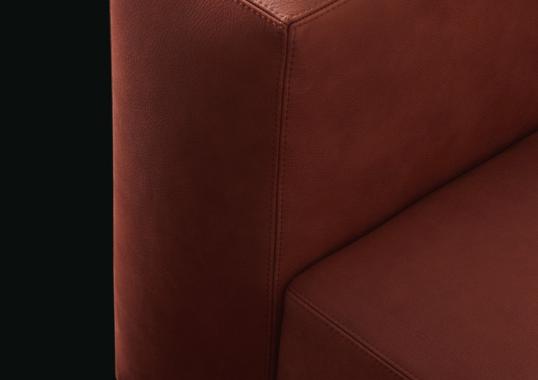 Диван от фабрики Poliform модель Westside Sofa 