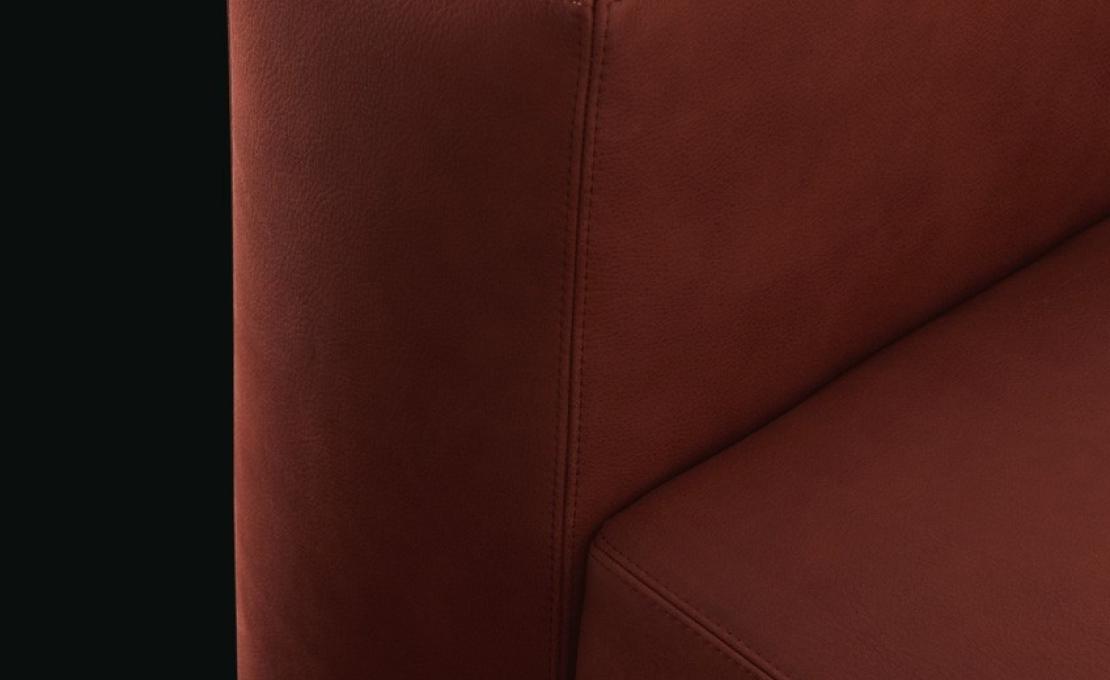 Диван от фабрики Poliform модель Westside Sofa 