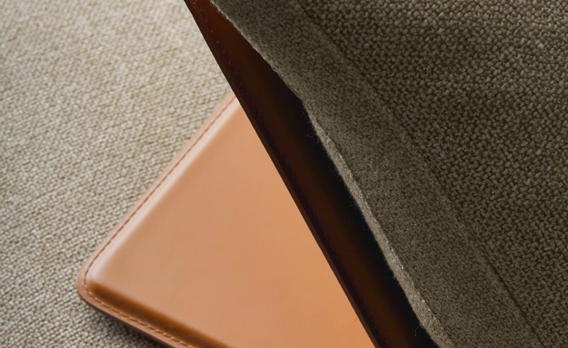 Диван от фабрики Poliform модель Westside Sofa 