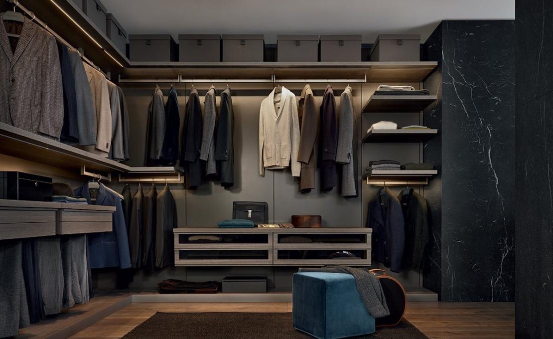 Шкафы от фабрики Poliform модель Ubik Walk-in Closet