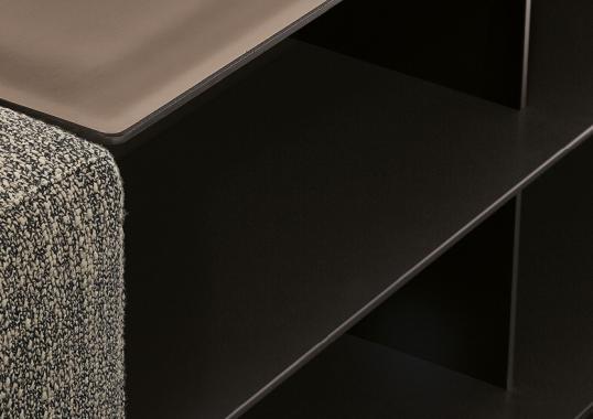 Диван от фабрики Poliform модель Westside Sofa 