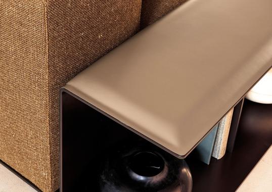 Диван от фабрики Poliform модель Westside Sofa 