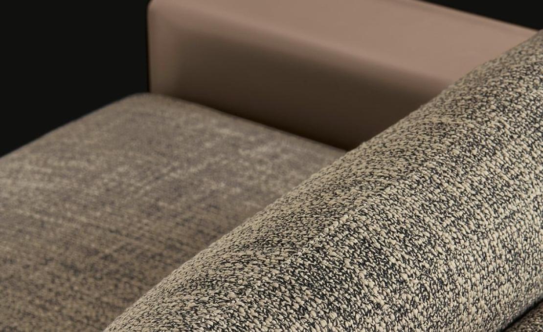 Диван от фабрики Poliform модель Westside Sofa 