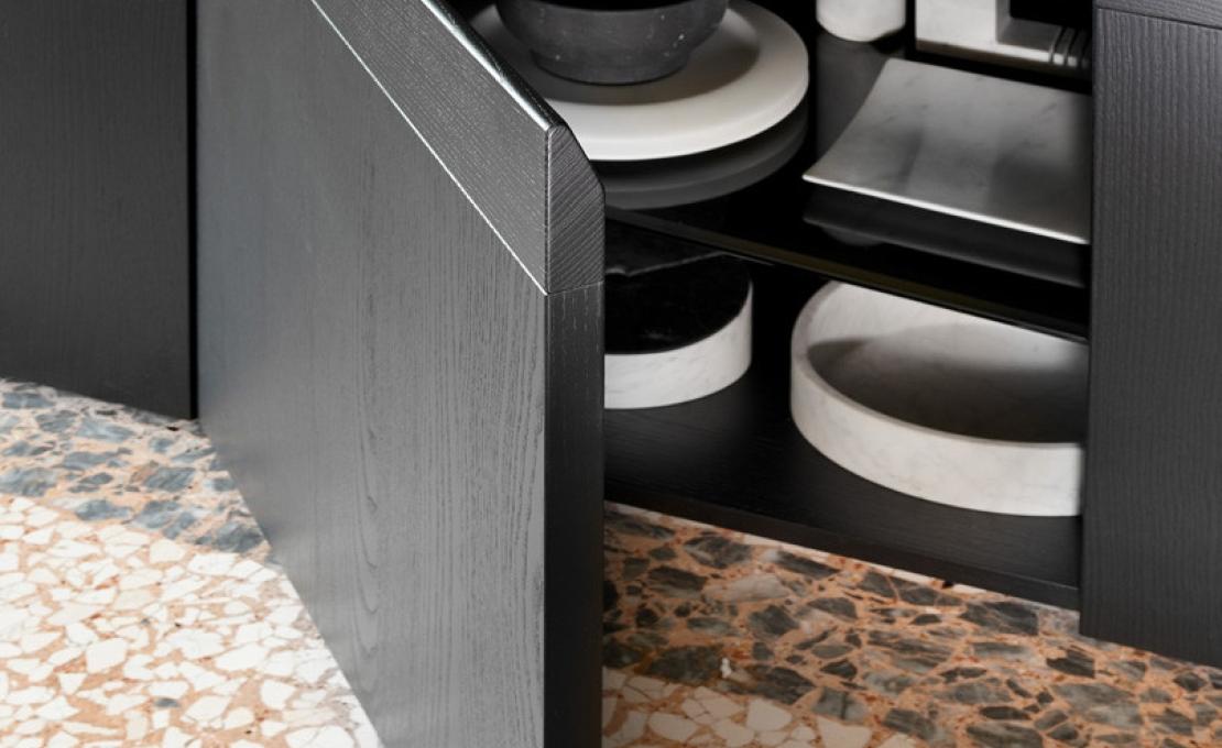 Сервант от фабрики Potocco модель AVANT SIDEBOARD