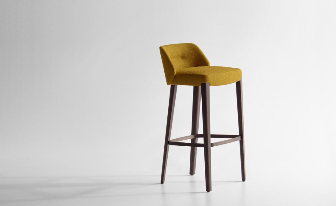 Барный стул от фабрики Potocco модель CONCHA 