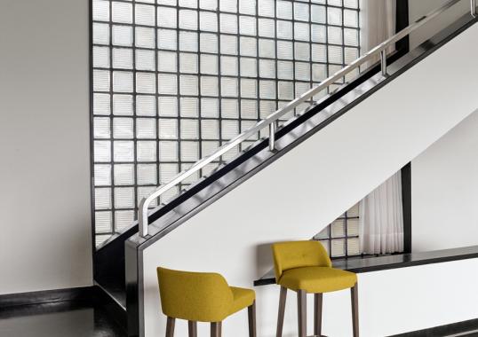 Барный стул от фабрики Potocco модель CONCHA 