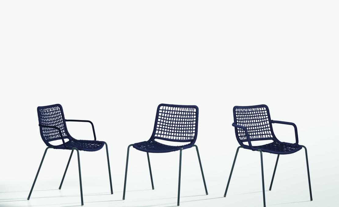 Уличное кресло от фабрики Potocco модель EGAO SMALL ARM