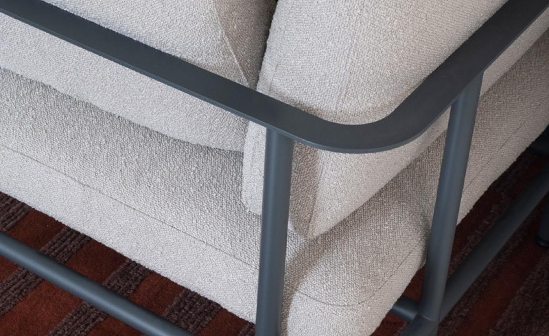 Кресло от фабрики Potocco модель 908/PL