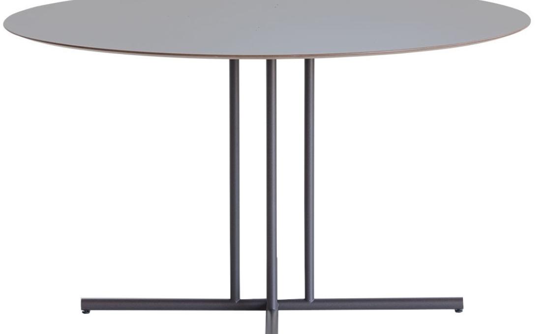 Стол от фабрики Potocco модель GRAPHIC OUTDOOR TABLE