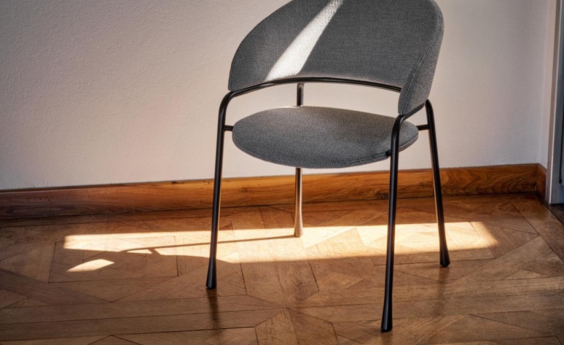 Кресло от фабрики Potocco модель 946/P Fast Small Arm